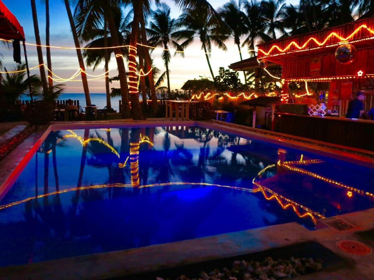 Apo Diver Beach Resort San Juan  Exterior photo
