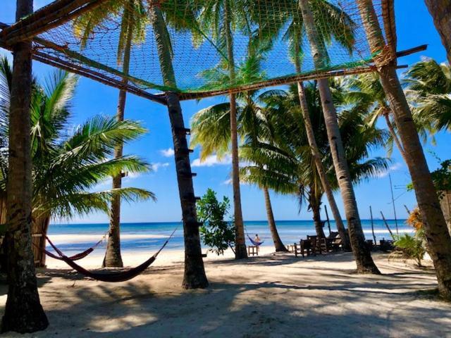 Apo Diver Beach Resort San Juan  Exterior photo